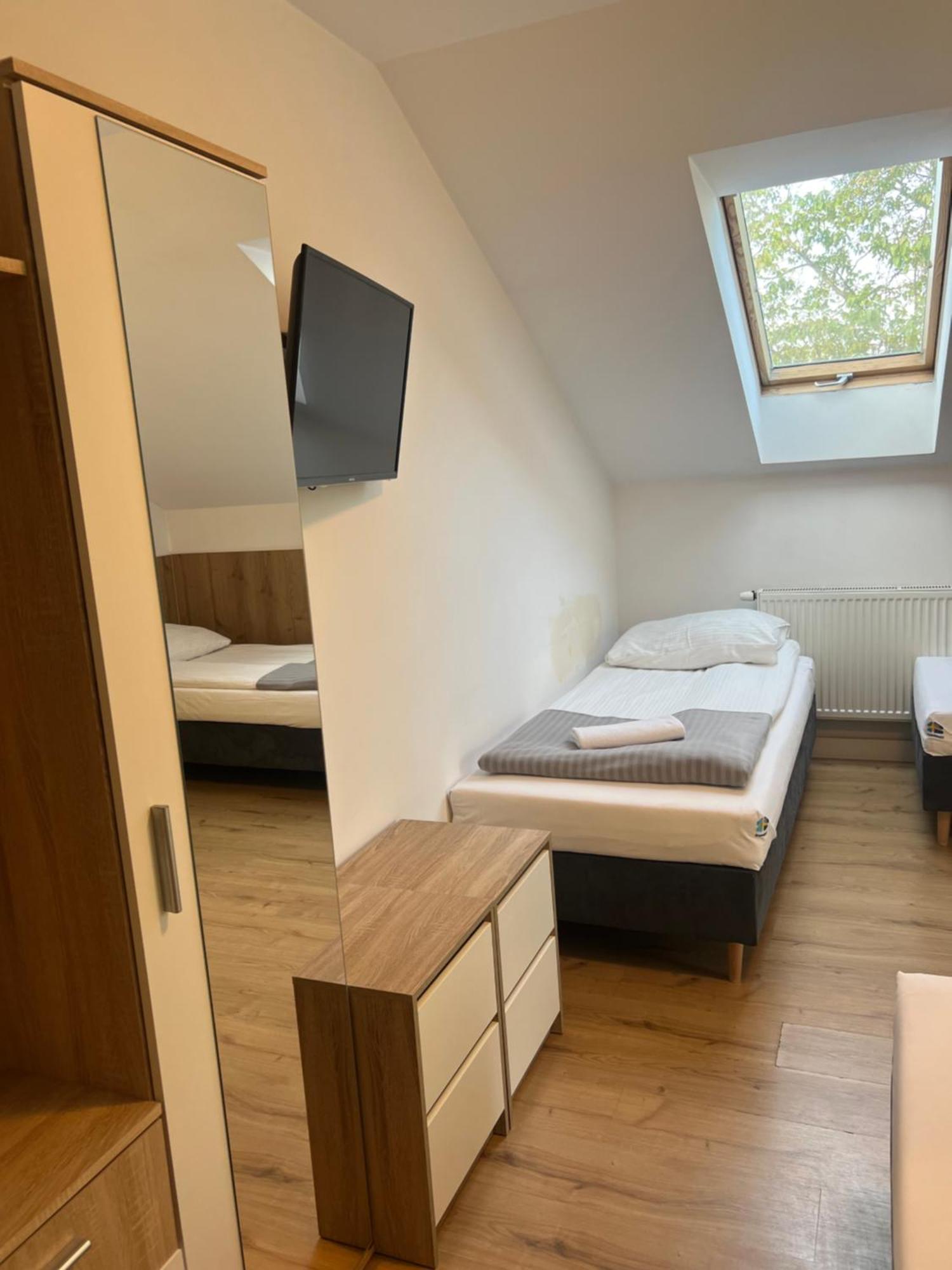 Szwedzka22 Pl Premium Rooms Breslavia Esterno foto