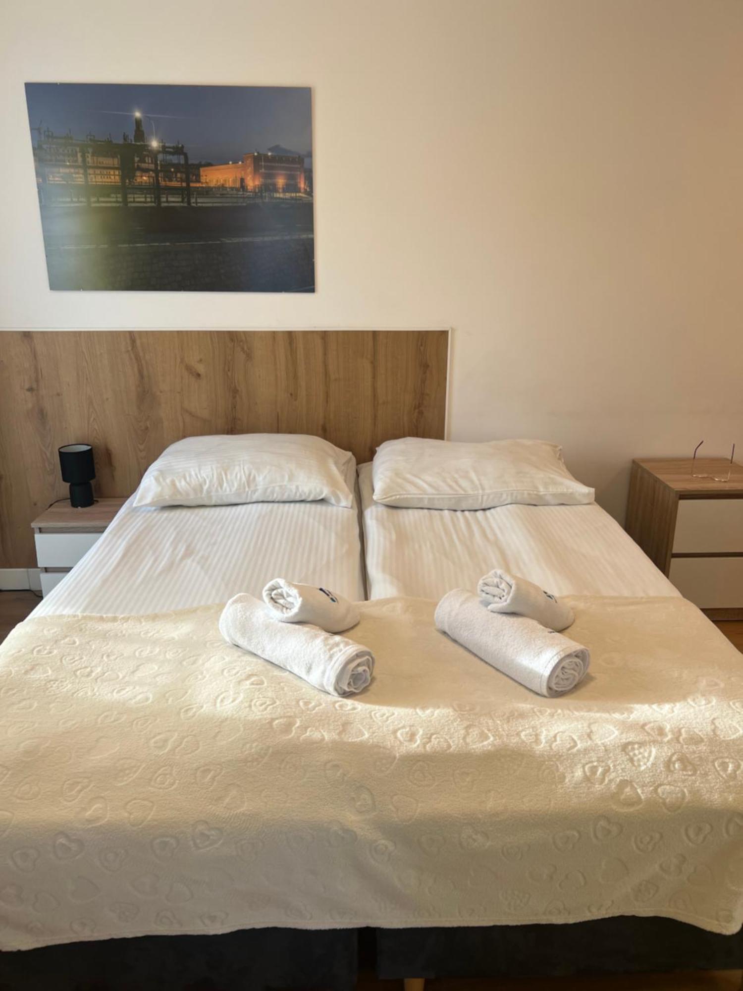 Szwedzka22 Pl Premium Rooms Breslavia Esterno foto